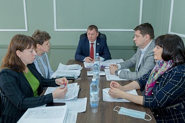 Добавятся средства на поддержку сельского хозяйства